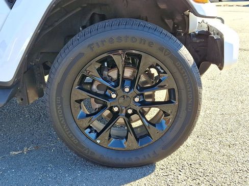 Used 2023 Jeep Gladiator Overland image 29