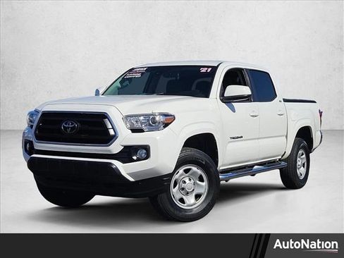 Used 2021 Toyota Tacoma SR5 RWD image 1