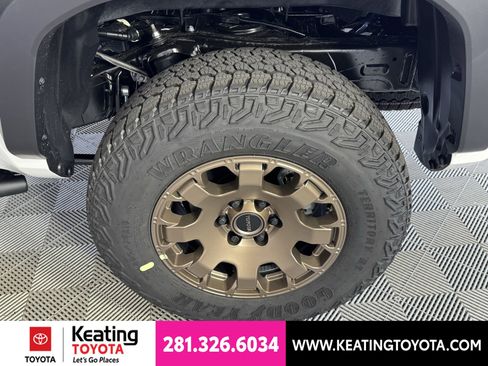 New 2026 Toyota Tacoma 4x4 Double Cab Hybrid image 15