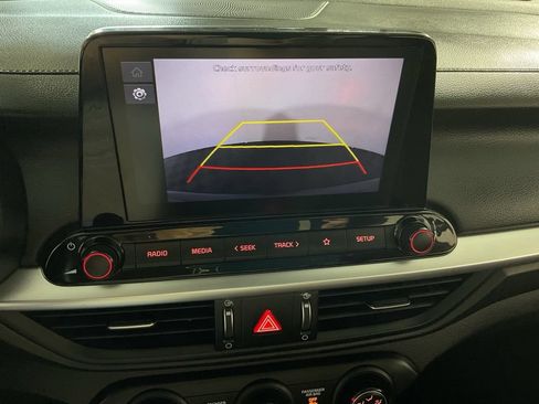 Used 2023 Kia Forte LXS FWD image 3