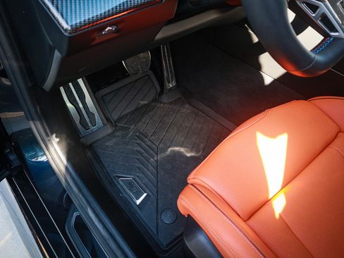 Used 2025 BMW M5 Touring image 17