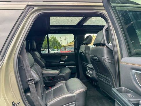 Certified 2025 Ford Expedition Tremor AWD/4WD image 16