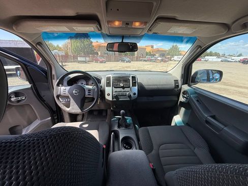 Used 2011 Nissan Xterra PRO-4X AWD/4WD image 18