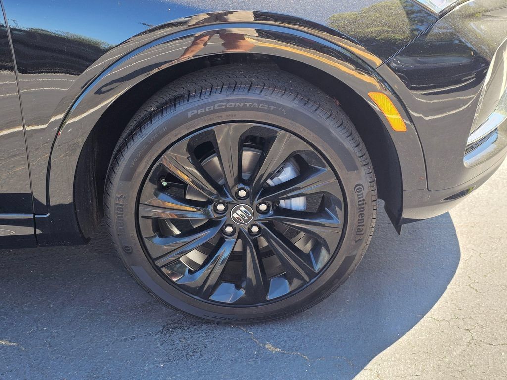 New 2026 Buick Envista Sport Touring w/ Convenience I Package FWD image 9