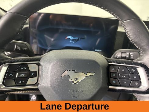 Used 2024 Ford Mustang Coupe image 12