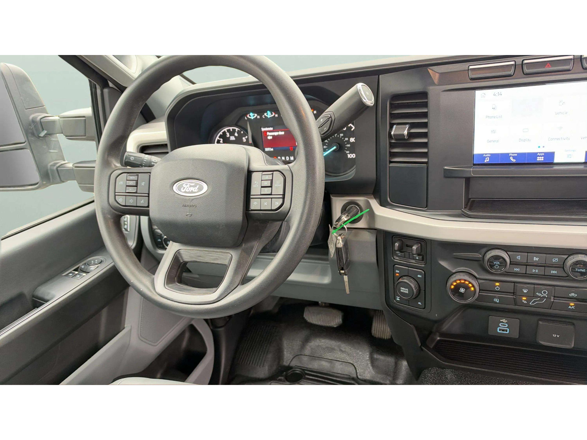 Used 2024 Ford F250 XL w/ XL Off-Road Package AWD/4WD image 10