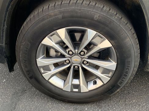 Used 2025 Chevrolet Equinox LT image 29