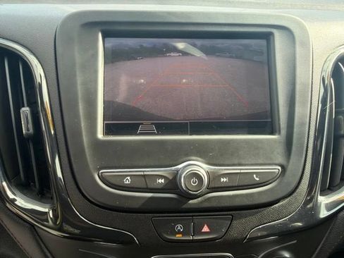 Used 2024 Chevrolet Equinox RS w/ LPO, Floor Liner Package AWD/4WD image 21