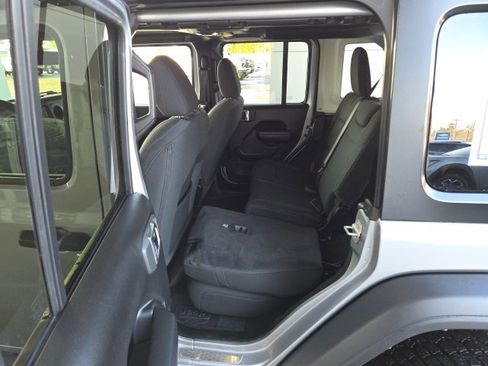 Used 2021 Jeep Wrangler Unlimited Islander w/ Uconnect 4C Nav & Sound Group image 40