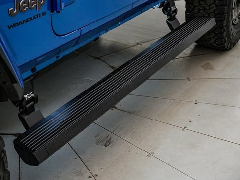 Used 2023 Jeep Wrangler Unlimited Rubicon 392 w/ Xtreme Recon 35" Tire Package image 18