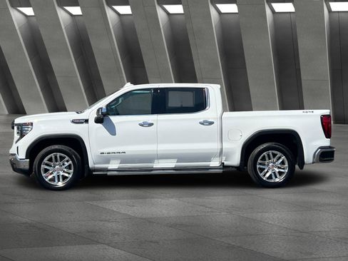 Used 2024 GMC Sierra 1500 SLT w/ SLT Premium Plus Package AWD/4WD image 7