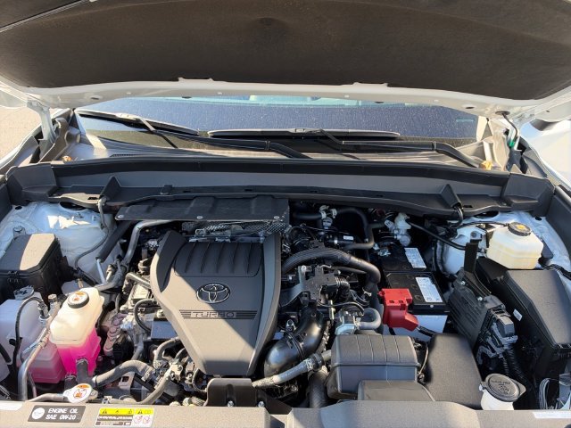 Used 2026 Toyota Grand Highlander AWD image 27