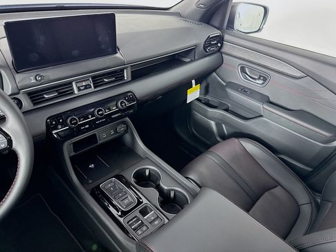 New 2026 Honda Pilot Black Edition image 25