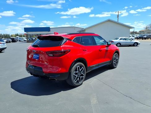 Used 2023 Chevrolet Blazer RS w/ Enhanced Convenience Package AWD/4WD image 6