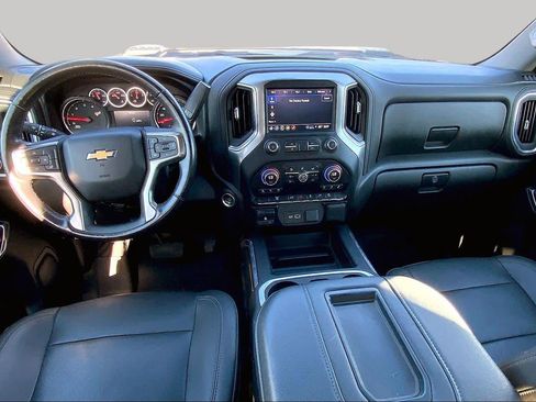 Used 2022 Chevrolet Silverado 2500 LTZ w/ LTZ Convenience Package AWD/4WD image 17
