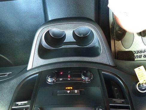 Used 2022 Mercedes-Benz Metris image 32