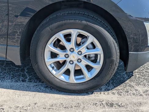 Used 2020 Chevrolet Equinox LT AWD/4WD image 12