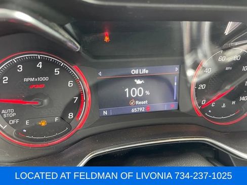Used 2022 Chevrolet TrailBlazer RS w/ Technology Package FWD image 8