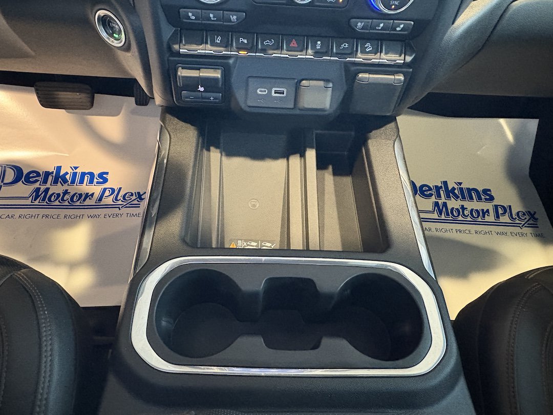 Used 2020 GMC Sierra 2500 AT4 w/ AT4 Premium Package AWD/4WD image 20