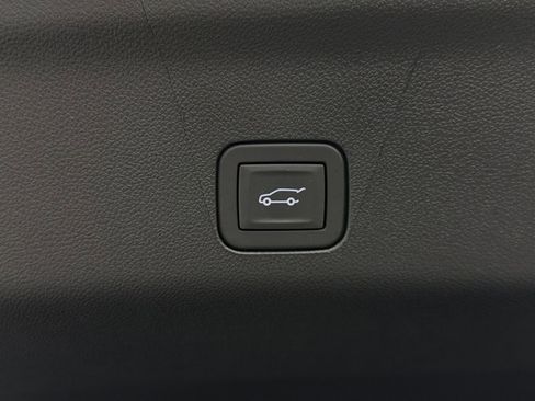 Used 2026 GMC Yukon AT4 Ultimate w/ LPO, Floor Liner Package AWD/4WD image 20