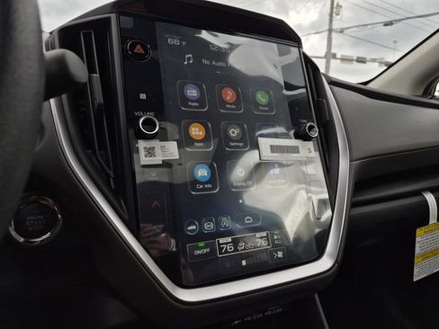 New 2025 Subaru Crosstrek 2.0i Premium image 19