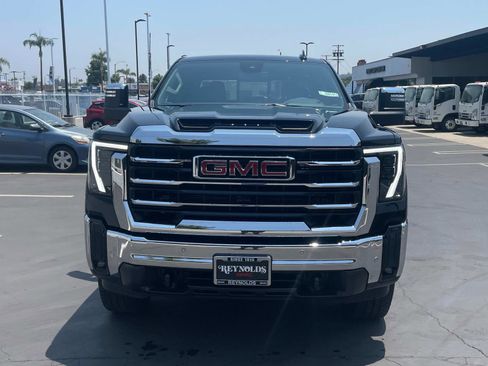 New 2025 GMC Sierra 2500 SLT w/ SLT Convenience Package image 2