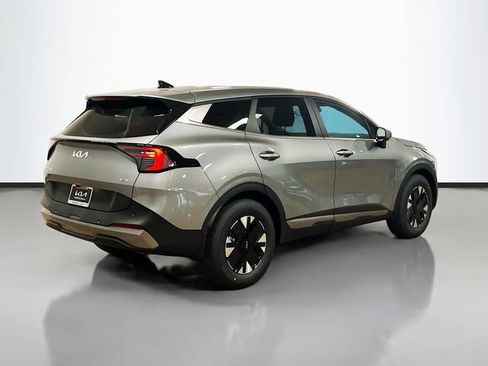 New 2026 Kia Sportage LX image 7