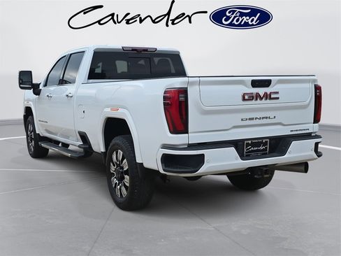 Used 2024 GMC Sierra 3500 Denali w/ Denali Reserve Package image 7