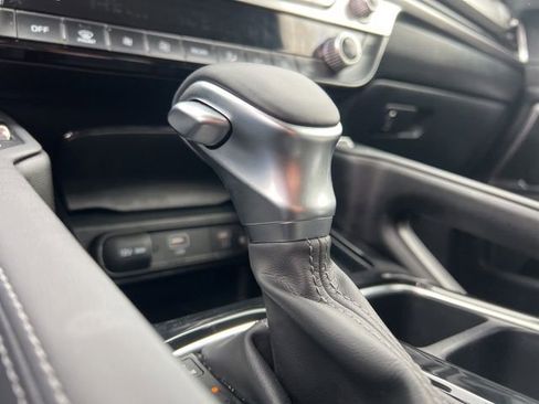 Certified 2025 Kia Telluride EX image 27