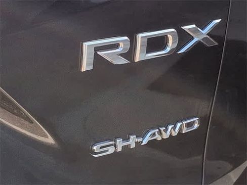 Certified 2025 Acura RDX SH-AWD image 12