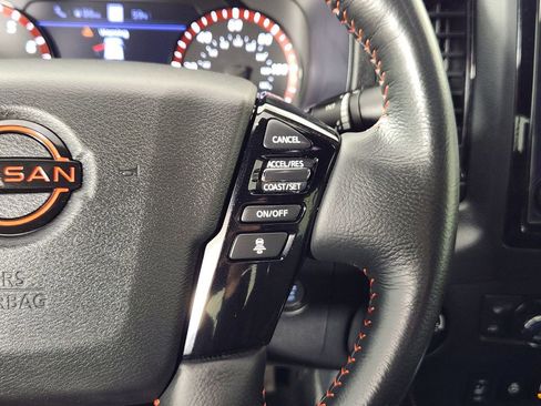 Used 2022 Nissan Frontier PRO-4X AWD/4WD image 24
