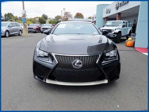 Used 2017 Lexus RC F image 3