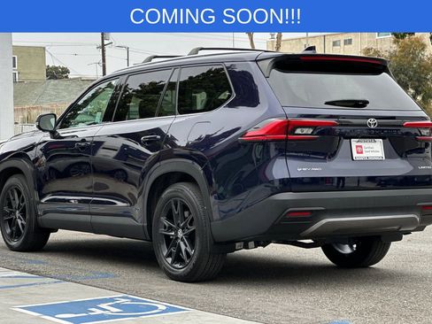 Used 2024 Toyota Grand Highlander AWD Hybrid image 6