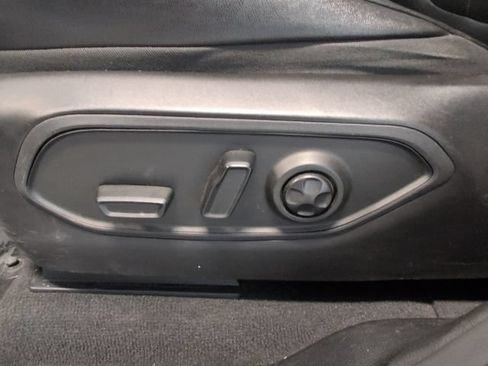 Used 2023 Jeep Grand Cherokee Limited AWD/4WD image 13