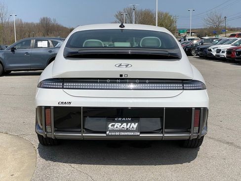 New 2025 Hyundai Ioniq 6 SEL image 6