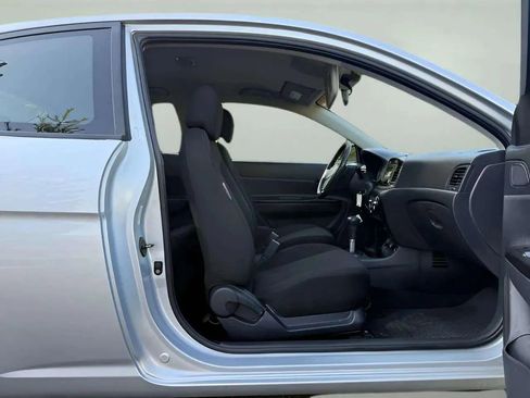 Used 2007 Hyundai Accent SE image 40