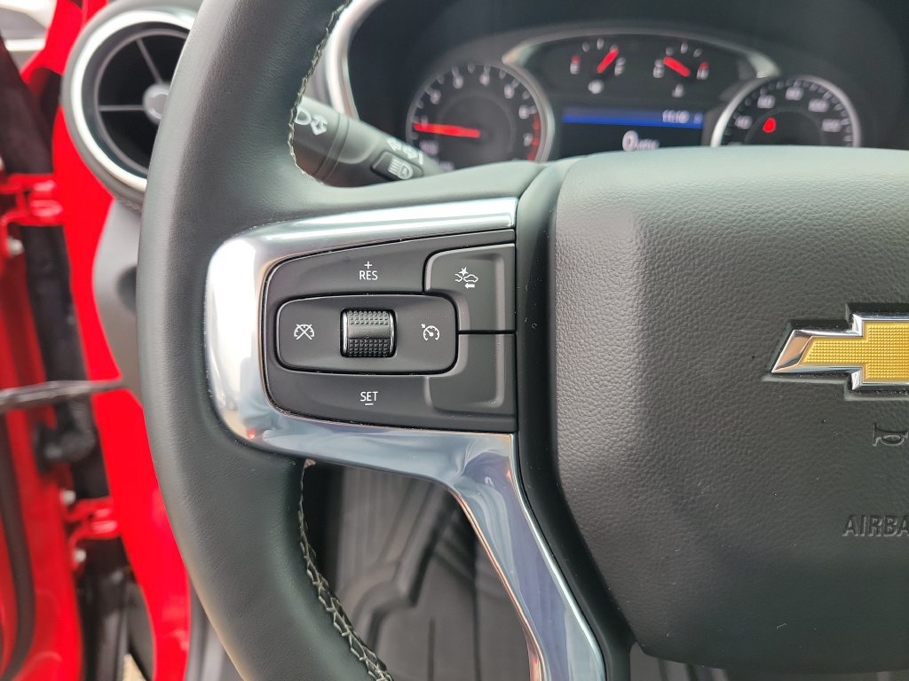 Used 2024 Chevrolet Blazer LT AWD/4WD image 23
