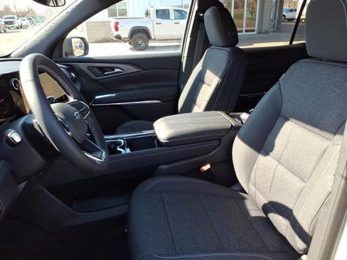 New 2026 Chevrolet Traverse LT w/ Midnight/Sport Edition AWD/4WD image 14