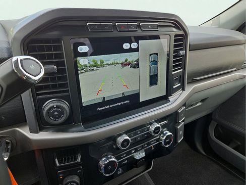Used 2024 Ford F150 XLT w/ FX4 Off-Road Package AWD/4WD image 17