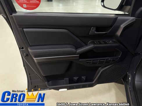 New 2026 Toyota 4Runner SR5 image 17