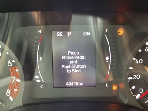 Used 2022 Jeep Compass Latitude AWD/4WD image 17