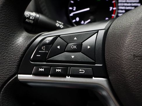 Certified 2024 Nissan Sentra SV FWD image 26