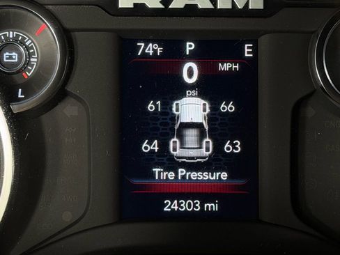 Used 2024 RAM 2500 Big Horn w/ Bed Utility Group image 16