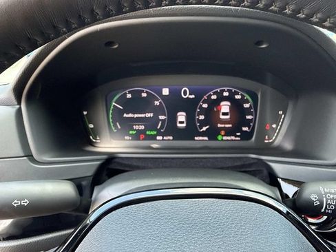 Certified 2025 Honda Accord Touring image 30