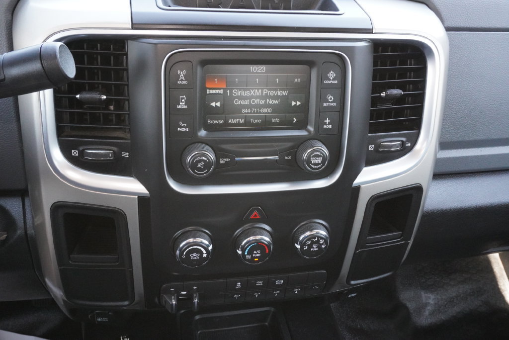 Used 2015 RAM 5500 SLT w/ Quick Order Package 29G SLT AWD/4WD image 13