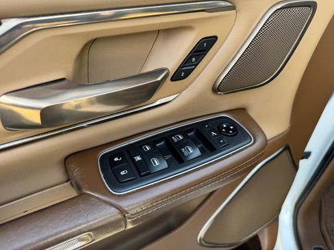 Used 2019 RAM 1500 Limited image 17