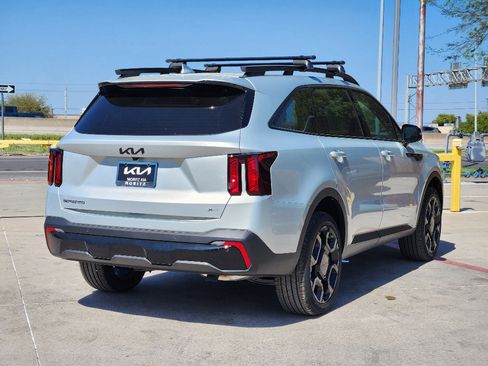 New 2026 Kia Sorento X-Line EX image 4