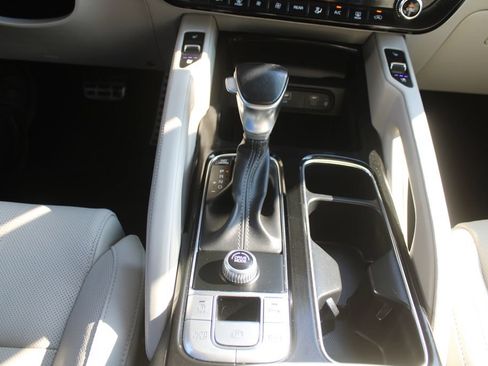 Used 2024 Kia Telluride SX FWD image 40