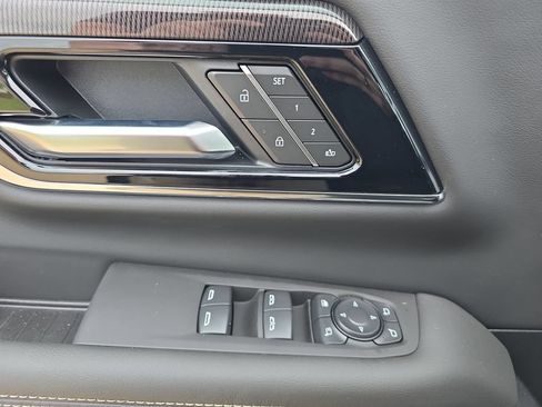 New 2026 GMC Yukon Elevation w/ Elevation Premium Package AWD/4WD image 29