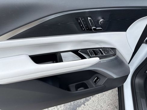 New 2026 Cadillac Lyriq Premium Luxury w/ LPO, Floor Liner Package image 19